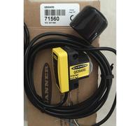 one NEW BANNER QS30ARX Photoelectric switch sensor Fast Delivery
