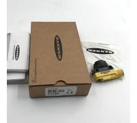 one New BANNER Ultrasonic Sensor QS18UPAQ8 Fast Delivery