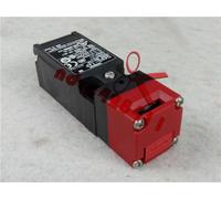 ONE NEW Omron Safety Door Switch D4NS-1AF