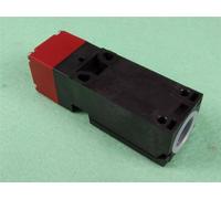 ONE NEW Omron Safety Door Switch D4NS-1AF