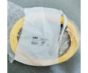 one new PILZ 540321 PSEN cable axial M12 8-pole 10m programming cable