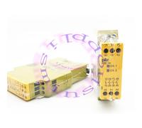 ONE New PILZ 774585 PZE X4 Safety Relay
