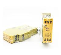 ONE New PILZ 774585 PZE X4 Safety Relay