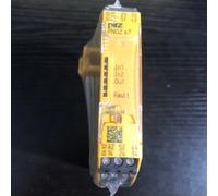 one NEW PILZ PNOZ s7 24VDC 4 n/o 1 n/c 750107 Safety Relay Relay