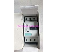 ONE New SIEMENS contactor 3RV1011-0GA10