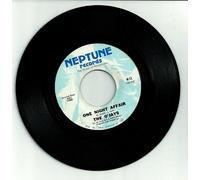 One Night Affair / There's Someone (Waiting Back Home) [Vinyl Single 7'']