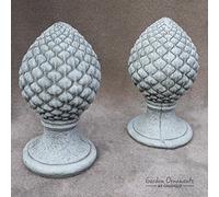 ONEFOLD Stone Pair of Acorns on Pillars Ornament Outdoor Garden Sculpture