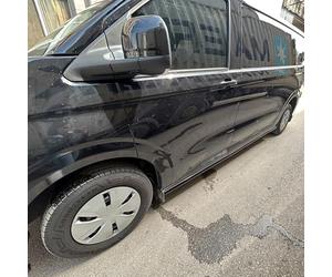 Oneway Set Side Skirts compatible with Volkswagen Transporter T7 SWB 2024- & Ford Transit Custom (V710) SWB 2023- - Gloss black