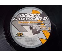 Onionz & Master D - Onionz & Master D / The Fading Memories EP