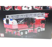 OO Mould King 17022 Fire Engine Ladder Construction Set 4886 Pcs