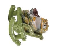 Operitacx Resin Colour Changing Tea Pet Frog Statue with Unique Design, Green Toad Sculpture for Daily Rituals, Feng Shui Prosperity Ornament That Attracts Wealth and Resists Wear