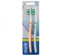 Oral-B 1-2-3 Classic Care Manual Medium Toothbrush