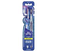Oral-B 3D White Luxe Pro-Flex 38 Medium Manual Toothbrush Twin Pack (Packaging May Vary), 2 Count