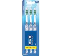 Oral-B Classic Toothbrushes 3 Piece Ergonomic Handle Medium Brushes