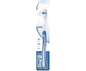 Oral-B Indicator Plus Medium 35 Brush