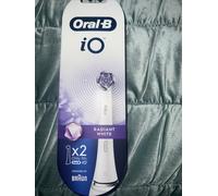 Oral-B IO Radiant White Electric Toothbrush Heads Pack Of 2