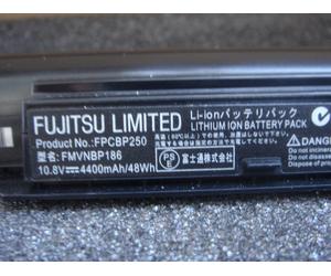 Original Fujitsu Siemens FPCBP250 FPCBP250AP FMVNBP186 Genuine New Battery