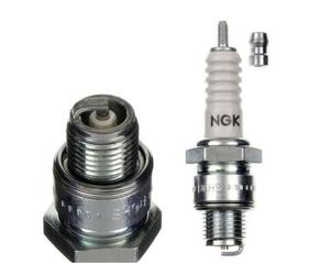 Original NGK B6HS Spark Plug For Fuji-Robin RGV 6100 / RGV 7500