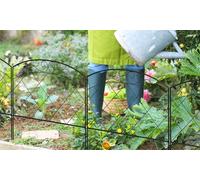 Outsunny Decorative Metal Garden Fence Panels