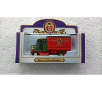 OXFORD DIE CAST MADE IN GREAT BRITAIN LIMITED EDITION CHRISMAS 2004 DELIVERY TRUCK