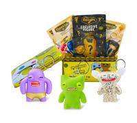 P.M.I. Fuggler Golden Tin Box Mystery Keychains, 3 Blind Bags