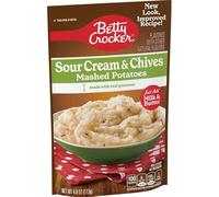 (Pack of 2) Betty Crocker Sour Cream & Chives Mashed Potatoes (made with real potatoes) 4oz/113g American