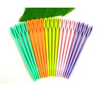 Pack of 40 Multicolour Plastic 7cm Needles. for Sewing, Binca, Tapestry and Other Hand Needlework Crafts