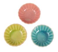 PAMINGONO 3pcs Ceramic Essential Oil Bowls for Spa and Beauty Salon Small Face Mask Mixing Bowls in Red Green Blue Crackle Glaze Design for Home Office Massage Use