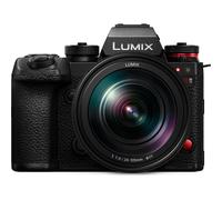 Panasonic Lumix S1R II + Lumix 24-105mm