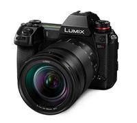 Panasonic Lumix DC-S1RM with L-Mount 24-105mm lens