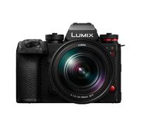 Panasonic LUMIX S1II with 24-105mm Lens