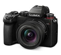 Panasonic Lumix S5 + S 18-40mm / F4.5-6.3 Zoom MILC Body 24.2 MP CMOS 6000 x 4000 pixels Black