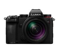Panasonic Lumix S5D + S 28-200mm / F4-7.1 Zoom MILC Body 24.2 MP CMOS 6000 x 4000 pixels Black