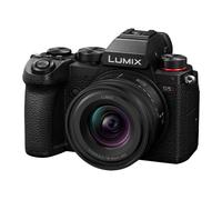 Panasonic Lumix S5 + S 18-40mm / F4.5-6.3 Zoom MILC Body 24.2 MP CMOS 6000 x 4000 pixels Black