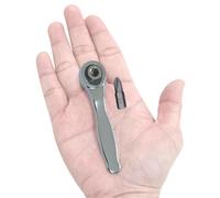PANSHIYON Mini Ratchet, 1/4 Inch Drive, 72-Tooth Offset, 90 Degree Right Angle Close Quarters Pocket EDC Screwdriver, Silver, PSY240316