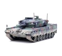 Panzerkampf | 1:72 Scale Model Military Diecast | Leopard 2A4 Main Battle Tank (w/Snorkel) Ukraine, 3-Tone Camouflage | Model 12226PC