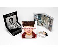 Paramount Presents: Mommie Dearest [Blu-ray+Digital]