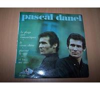 Pascal Danel - La Plage Aux Romantiques / Le Vieux Chêne / Pierrot Le Sait / Si Tu Me Suis - 45 tours - 7"