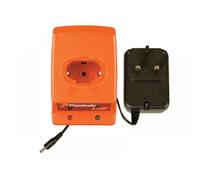 Paslode 900200 Ni-Cd/Ni-mh Battery Charger Base with AC/DC Adapter