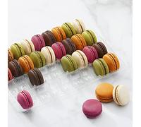 Pastry Chef's Boutique Clear Plastic Closeable French Macaron Storage Trays - Holds 36 Macarons per set - Pack of 6 sets - Made in France
