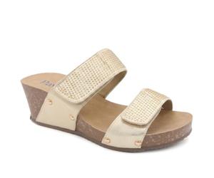 Pavers Dual Adjustable Fasten Wedge Sandals - Soft Gold Size 6