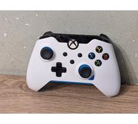 PDP Wired Video Game controller USB-C white/blue for Xbox X S One PC (no cable)