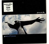 Pearl Jam - Given to Fly [7" VINYL]
