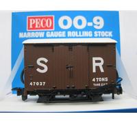 PECO 00-9 BOX VAN (Lynton & Barnstaple wagon in SR livery)