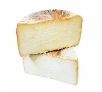 Pecorino Cheese, Authentic Italian Sheep’s Milk Cheese, Aged, Rich & Savoury Flavour, 500-550g