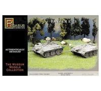 Pegasus PG7602 - 1/72 German E-25 Tank 2 E plastic model kit.