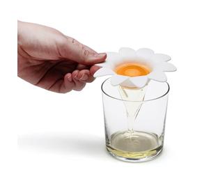 Peleg Design Daisy Plastic Egg Separator, Egg White Yolk Divider Kitchen Gadgets Baking Tools Egg Extractor, Cute Flower Design