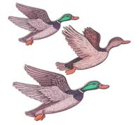 Penitue 3pcs Mallard Duck Hunting Wall Decor, Wooden Flying Green Ducks Wall Decor Rustic Hunting Decoration with 3 Sizes for Home Bedroom Office Farmhouse Classroom Nursery