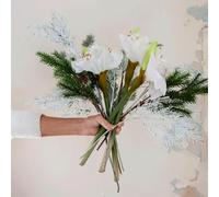 Peony Winter Amaryllis Bouquet w/25ml Moonlight Garden Fragrance Spray