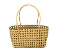 perforated woven bag is perfect for vacations and the beach, featuring both shoulder and hand-carry options. Made from plastic weave, it is lightweight and practical.
